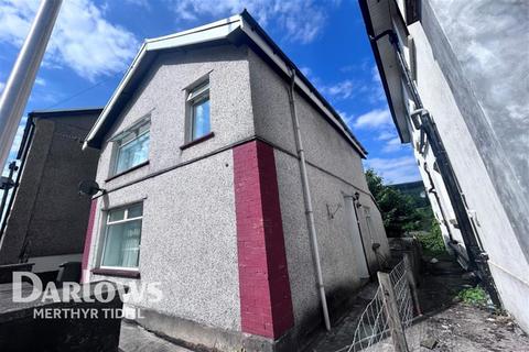 3 bedroom semi-detached house to rent, Station Square, Merthyr Vale