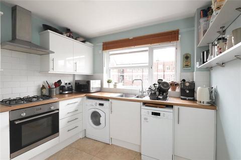 3 bedroom flat for sale, Ridgway, Wimbledon, SW19