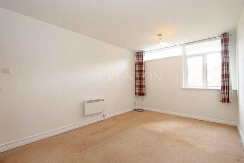 2 bedroom apartment for sale, The Lindens , Off Newbridge Crescent, Wolverhampton, WV6