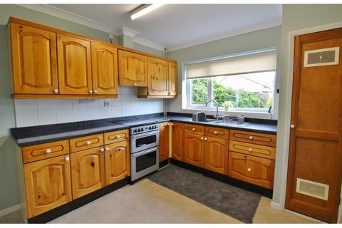 2 bedroom bungalow for sale, Guildenburgh Crescent, Peterborough PE7