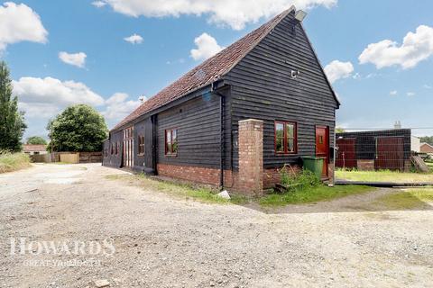 4 bedroom barn conversion for sale, Front Road, West Caister