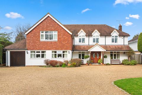 Loughrigg Guildford Road, Fetcham, Leatherhead, KT22 9DY