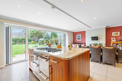Loughrigg Guildford Road, Fetcham, Leatherhead, KT22 9DY
