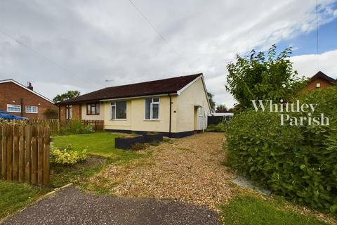 2 bedroom semi-detached bungalow for sale, Howard Close, Harleston