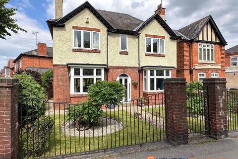 4 bedroom detached house for sale, London Road, Newark NG24