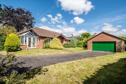 Medina Lodge Clyst Road, Topsham, Exeter, EX3 0DB