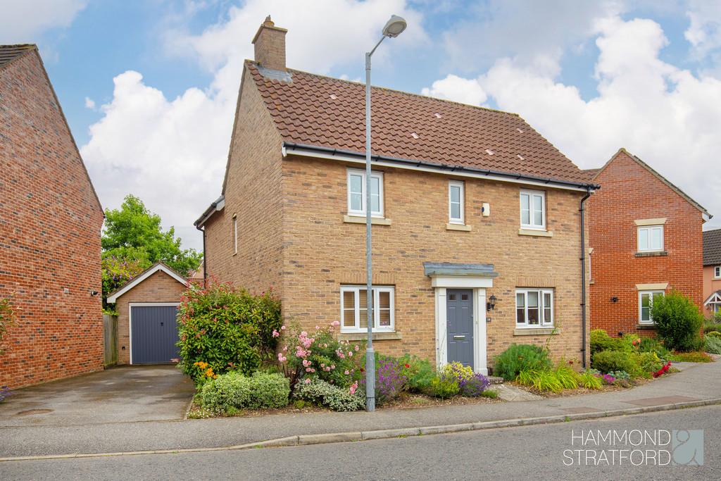 Kingfisher Close, Cringleford 4 bed detached house for sale £397,500