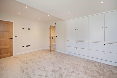3 Cinnamon Close, Chalgrove, Oxford, OX44 7QY
