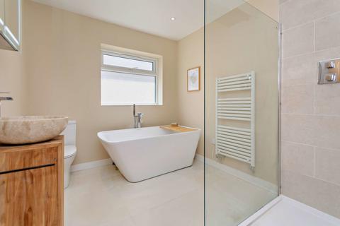 3 Cinnamon Close, Chalgrove, Oxford, OX44 7QY
