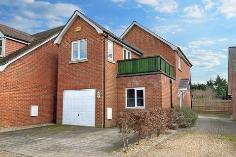 3 bedroom detached house to rent, Ringwood, Hampshire