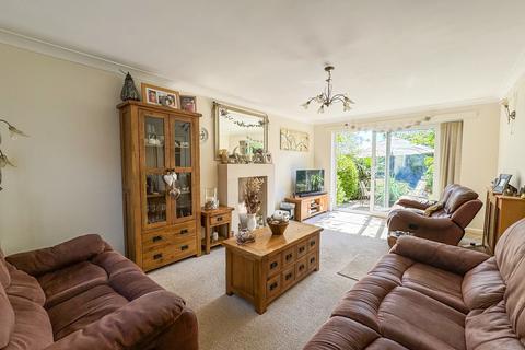 4 bedroom detached house for sale, Parkway Close, Leigh-on-Sea