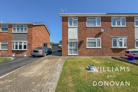11 Avon Close, Rochford, SS4 3AB