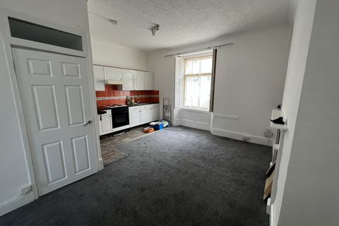 1 bedroom flat to rent, Warren Road, Torquay TQ2