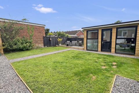 86 Lower Marsh Road, Warminster, BA12 9QA