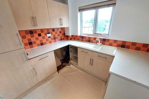 2 bedroom apartment for sale, Oakbank, Prestwich, M25