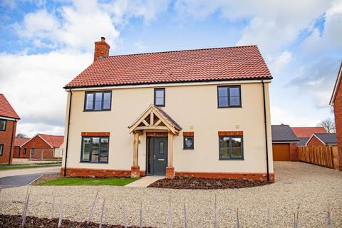 4 bedroom detached house for sale, Hales, Norwich