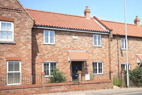 3 bedroom terraced house to rent, Baxter Close, Norfolk NR21