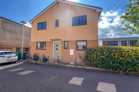 3 bedroom end of terrace house for sale, Halyard Way, Portishead, North Somerset, BS20