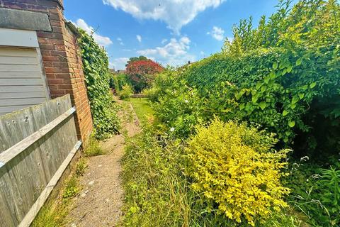 3 bedroom semi-detached house for sale, New Barn Road, Shoreham-by-Sea BN43