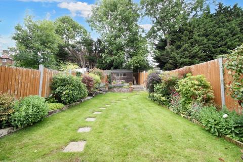 4 bedroom semi-detached house for sale, Abbotsford Gardens, Woodford Green