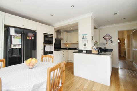 4 bedroom semi-detached house for sale, Abbotsford Gardens, Woodford Green