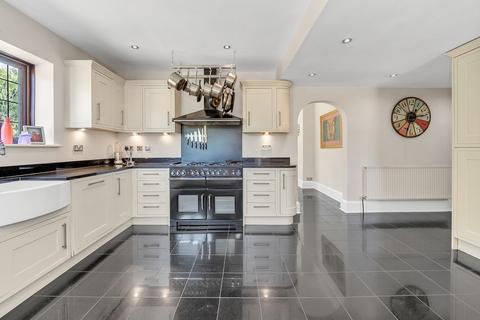 6 bedroom detached house for sale, Thetford