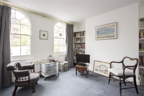1 Victoria Park Studios, London, E9 6RF