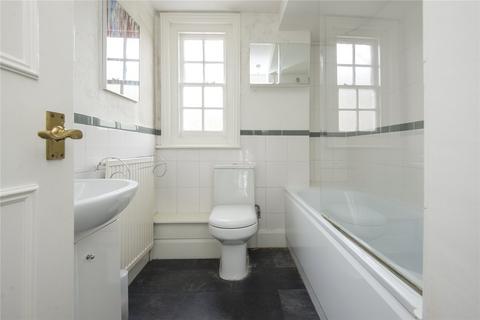 1 Victoria Park Studios, London, E9 6RF