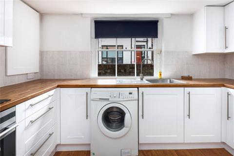1 Victoria Park Studios, London, E9 6RF