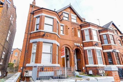 2 bedroom apartment to rent, Central Road, West Didsbury, Manchester, M20