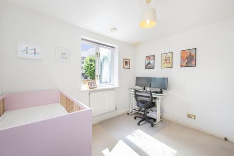 2 bedroom flat for sale, Island Row, Limehouse, London