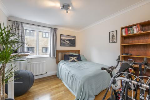 2 bedroom flat for sale, Providence Square, London