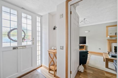 24 Abelia Close, West End, Woking, GU24 9PG