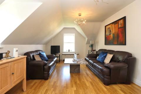 2 bedroom flat for sale, Pembroke Road, Surrey GU22