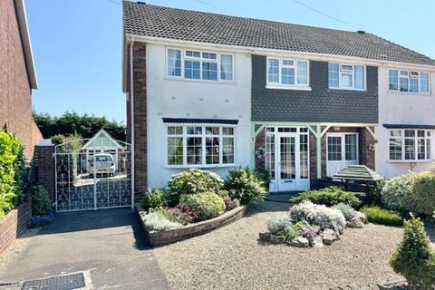 3 bedroom semi-detached house for sale, CHICHESTER ROAD, CLEETHORPES