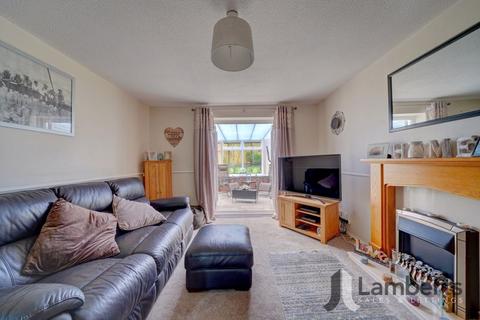 3 bedroom terraced house for sale, Paddock Lane, Oakenshaw, Redditch