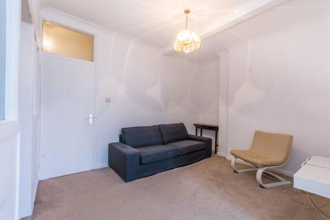 1 bedroom flat for sale, Abbey Road, St John's Wood, London, NW8