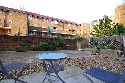 1 bedroom flat to rent, Hoxton Square, Shoreditch, London, N1