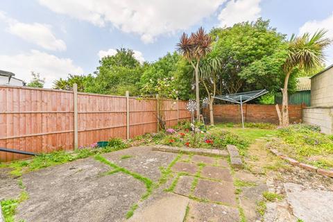 3 bedroom terraced house for sale, Redford Avenue, Mitcham, Thornton Heath, CR7