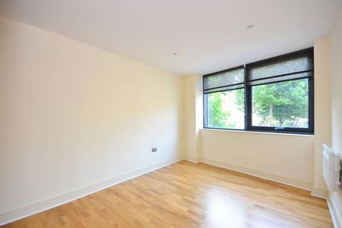 2 bedroom flat to rent, Southwark Bridge Road, Southwark, London, SE1