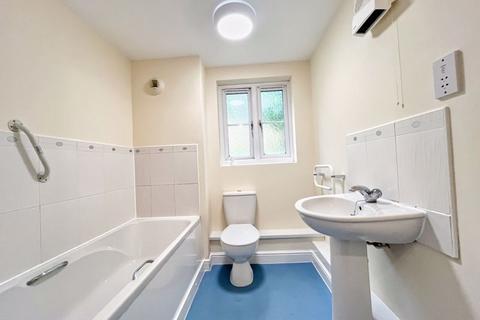 2 bedroom apartment for sale, Geraint Jeremiah Close, Neath, SA11 2JY