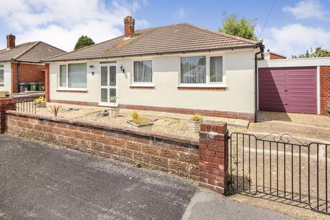 3 bedroom detached bungalow for sale, Oaktree Gardens, Hedge End, SO30