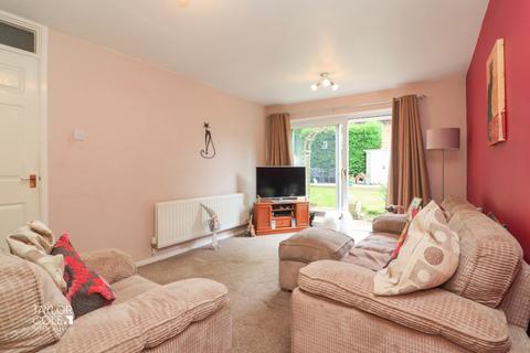 2 bedroom end of terrace house for sale, Lothersdale, Wilnecote