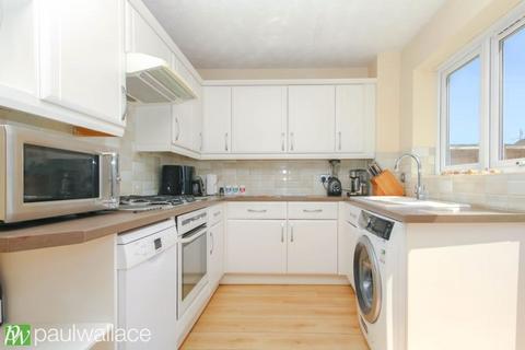 3 bedroom detached house for sale, Kestrel Road, Waltham Abbey