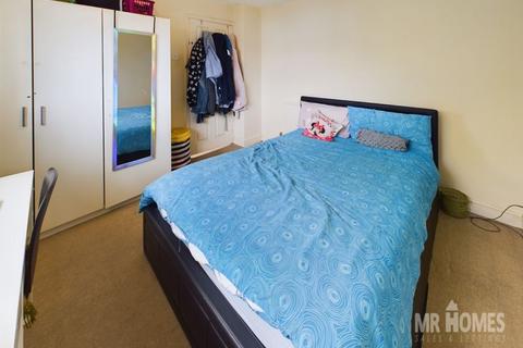 124 Bishopston Road, Cardiff, CF5 5EA