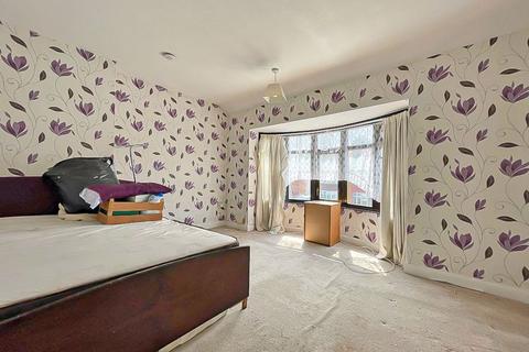 5 Hilton Road, Lanesfield, Wolverhampton, WV4 6DT