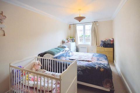 2 bedroom maisonette for sale, Wey Hill, Haslemere