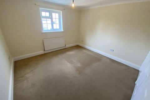 3 bedroom apartment to rent, Little London, Newport