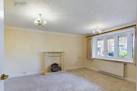 2 bedroom apartment for sale, Four Oaks Road, Sutton Coldfield B74