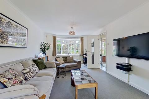 14 Blakemore Drive, Sutton Coldfield, B75 7RN
